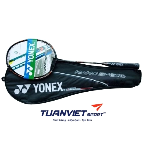 Vợt cầu lông Yonex tập luyện