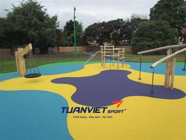 Thi công sàn cao su EPDM - Sân chơi trẻ em cao cấp