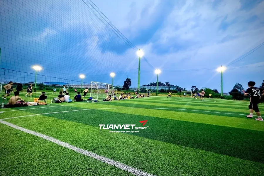 Danh sách sân bóng đá Đồng Nai đáng chơi với giá cả hợp lí (Cập nhật mới sau sáp nhập 1/7/2025)