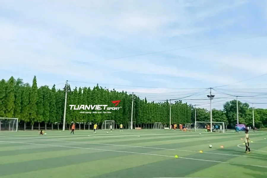 Top 5 sân bóng đá Khánh Hòa có vị trí thuận tiện, dễ di chuyển