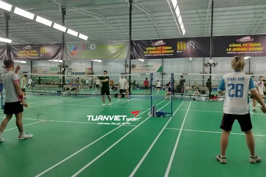 Danh sách sân Cầu lông Quận 7 - TP Hồ Chí Minh cập nhật mới nhất 2025 (Cập nhật mới sau sáp nhập 1/7/2025)