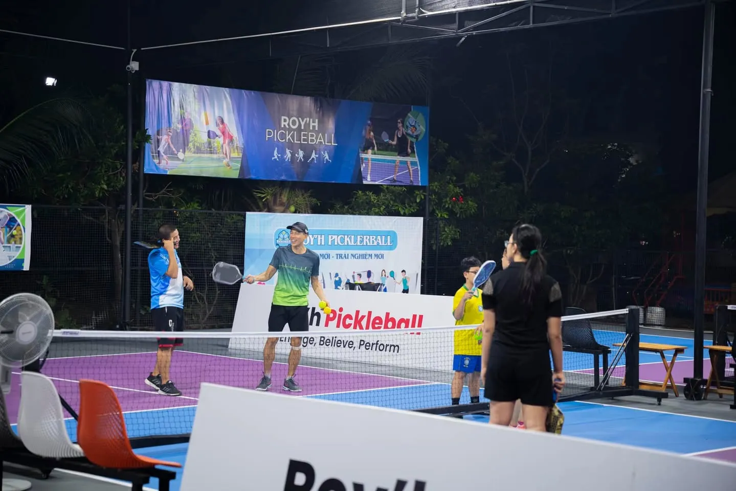 Danh sách sân pickleball Quận 8 - Thành phố Hồ Chí Minh uy tín và chất lượng năm 2025 (Cập nhật mới từ 1/7/2025)