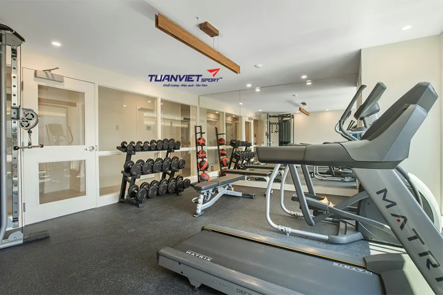 Gạch cao su là gì? Ưu nhược điểm và ứng dụng thực tế chi tiết