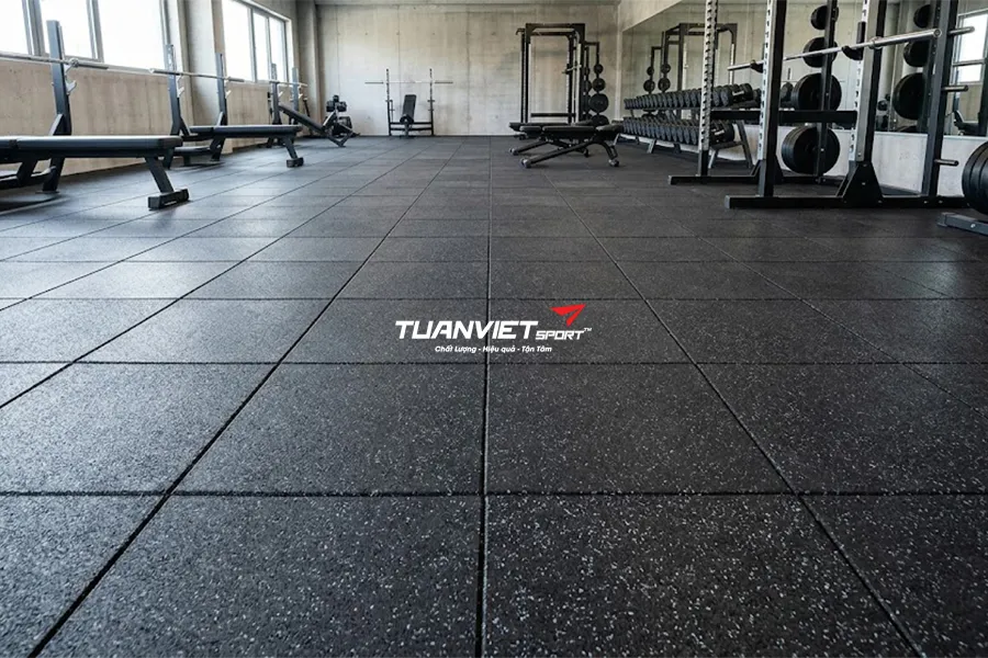 Kinh nghiệm chọn và lắp đặt gạch cao su bền đẹp an toàn