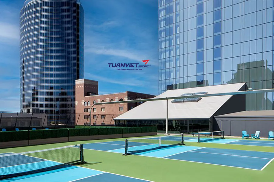 Thi công sân Pickleball trên sân thượng giải pháp thể thao tối ưu cho nhà phố