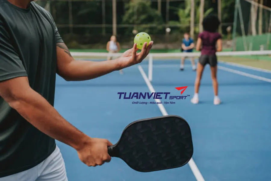Bí quyết dùng cổ tay đúng lúc để nâng cao kỹ thuật pickleball