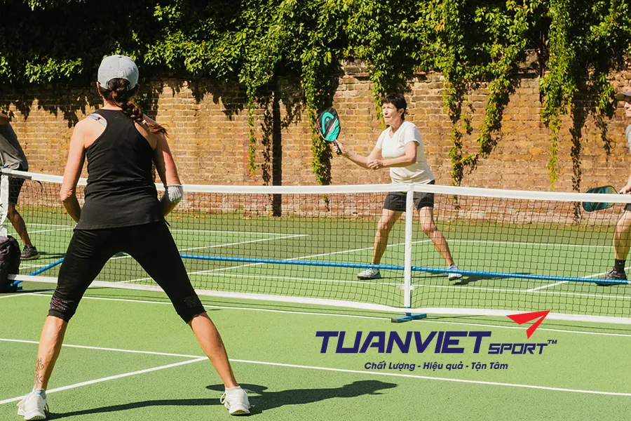 Bí quyết hít thở giúp duy trì sức bền trên sân pickleball