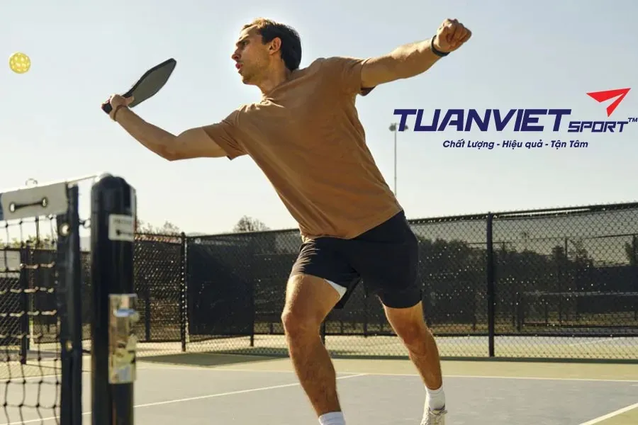 Cách xử lý bóng chạm lưới trong Pickleball hiệu quả và đúng luật