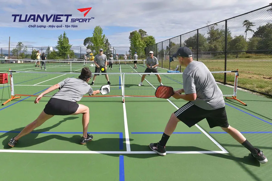 Cách Xử Lý Những Cú Dink Hiểm Hóc Khi Chơi Pickleball Hiệu Quả