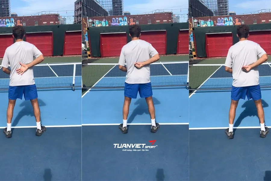 Hướng dẫn các ký hiệu tay phối hợp di chuyển dễ hiểu khi đấu đôi Pickleball