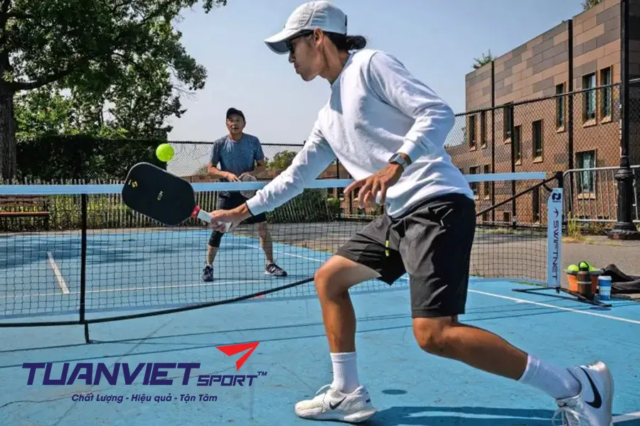 Luyện tập phản xạ nhanh trong pickleball