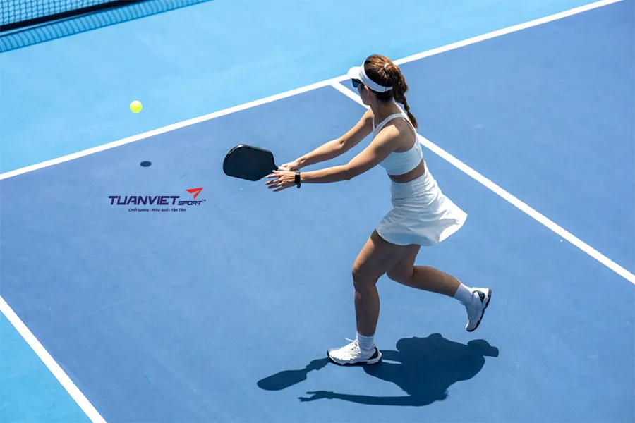 Luyện cú trái tay Pickleball giúp thăng bậc từ 2.5 lên 3.5 nhanh chóng