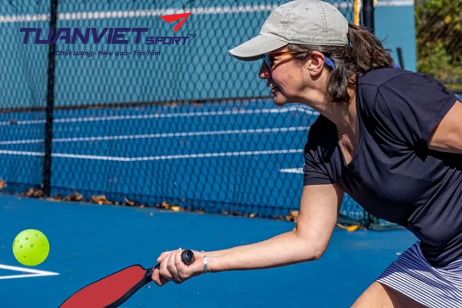 Tăng hiệu quả chiến thuật bằng kỹ thuật dink đa dạng trong Pickleball