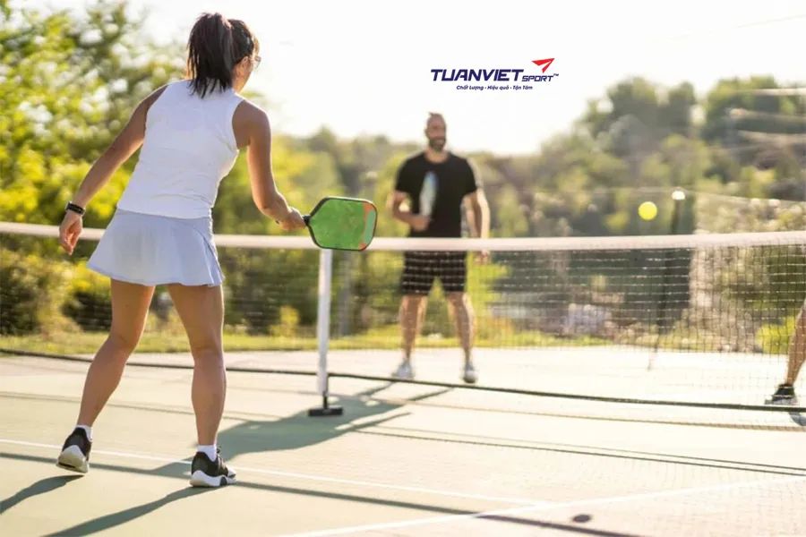 Té Ngã Khi Chơi Pickleball? Những Mẹo Đơn Giản Giúp Bạn An Toàn