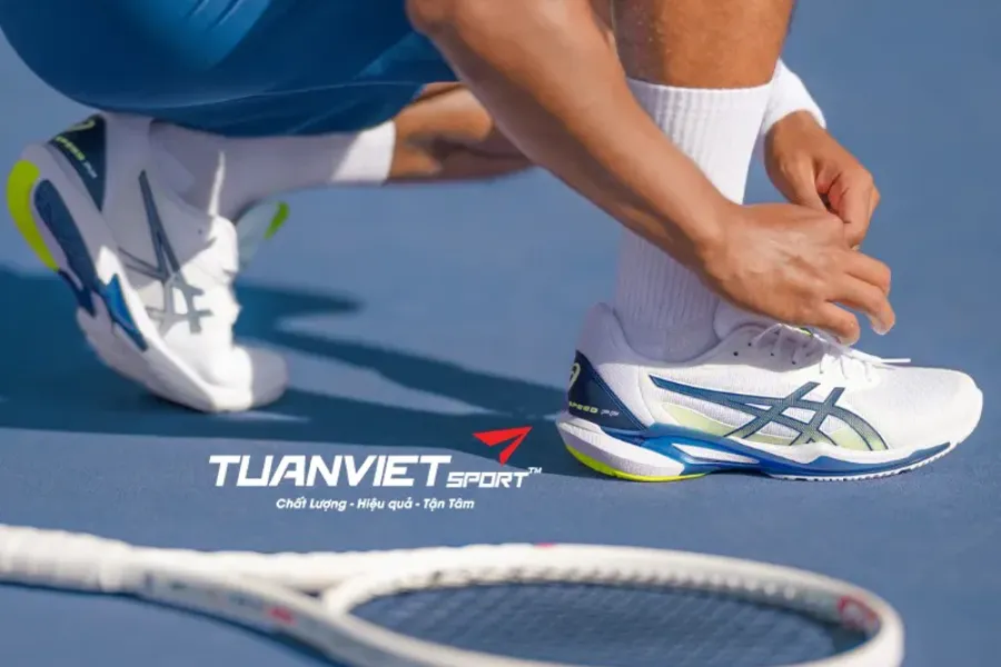 Giày Pickleball Là Gì? Cách Chọn Giày Pickleball Phù Hợp Cho Người Mới và Người Chơi Chuyên Nghiệp