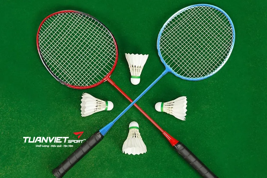 Nhiệt độ và độ ẩm ảnh hưởng thế nào đến vợt cầu lông?