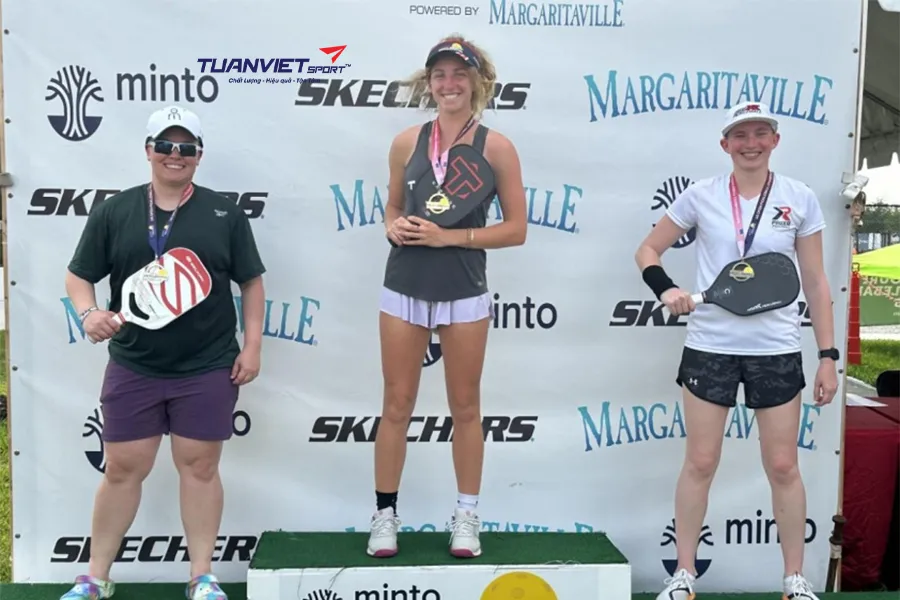 Cô gái chiến thắng ung thư máu hiếm gặp nhờ pickleball hành trình của nghị lực và niềm tin