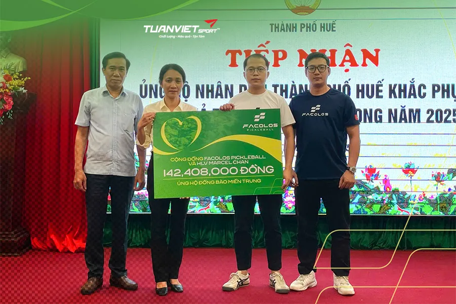 Facolos gửi hơn 142 triệu đồng đến MTTQ Việt Nam sau sự kiện từ thiện cùng HLV Marcel Chan
