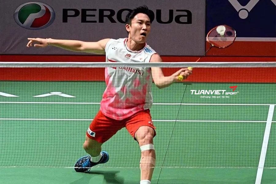 Kento Momota từ tay vợt vượt khó đến huyền thoại cầu lông lập kỷ lục Guinness