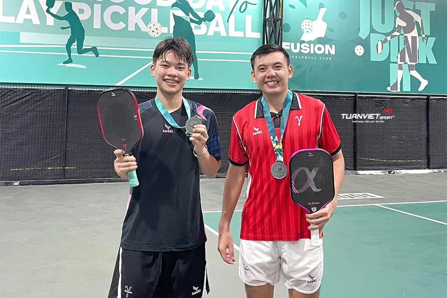 Lý Hoàng Nam và nghệ sĩ chung tay tại sự kiện pickleball “Nghĩa tình phương Nam” vì miền Trung