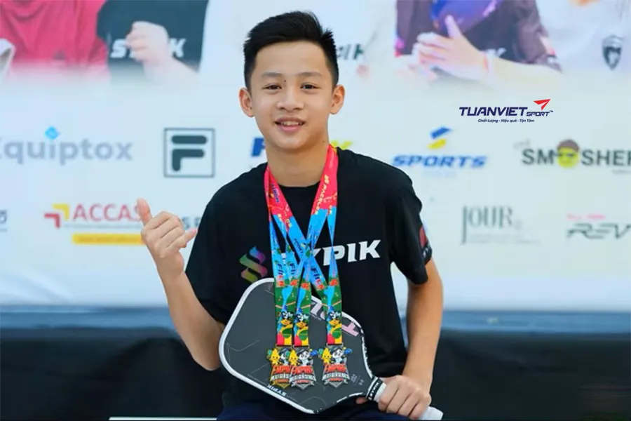 Nam sinh Hà Tĩnh xuất sắc vô địch giải Pickleball tại Malaysia