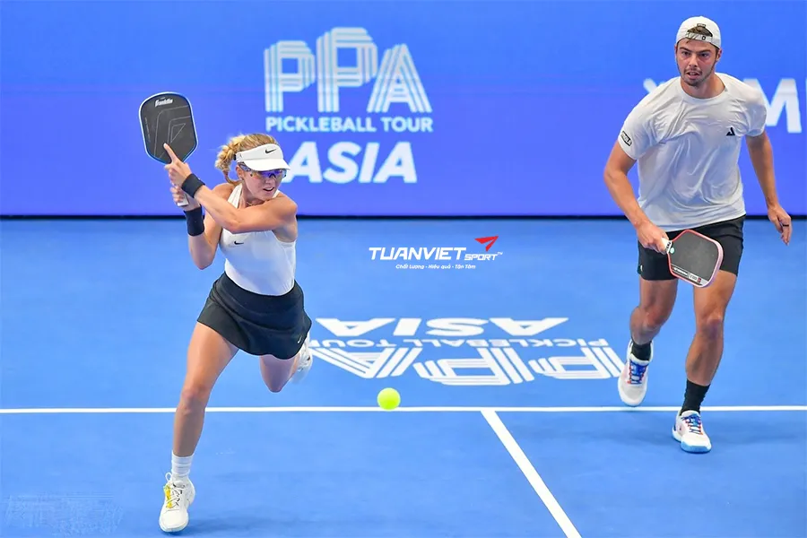 Từng là ngôi sao bóng đá, nữ vận động viên nay thống trị làng pickleball thế giới