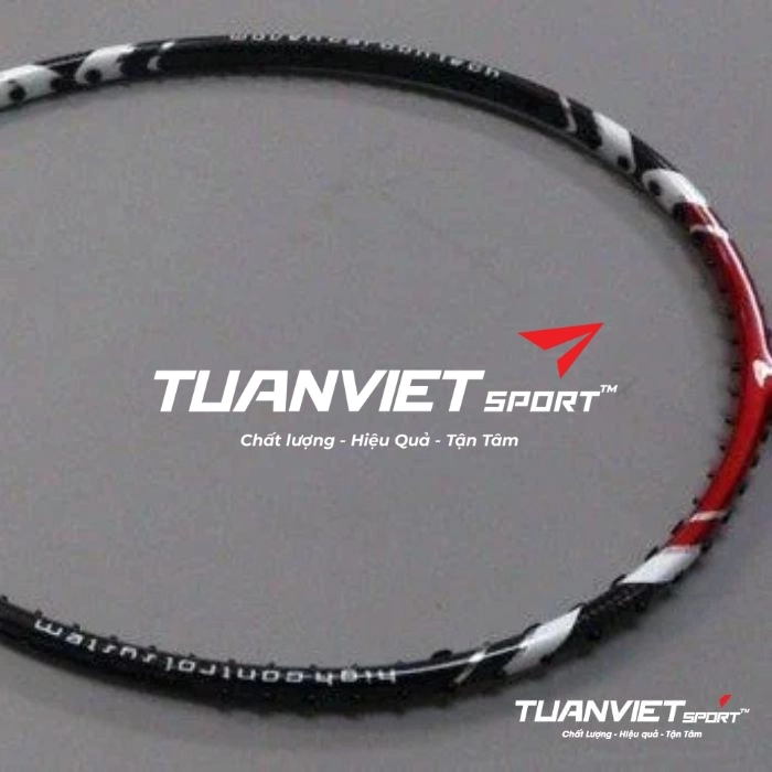 Vợt Cầu Lông Flypower Tornado 900 Chính Hãng