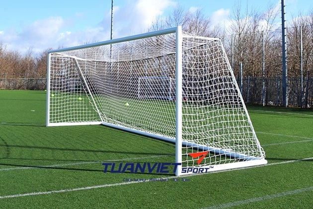 Khung th&agrave;nh b&oacute;ng đ&aacute; 11 người KT11N