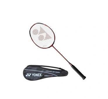 Vợt cầu l&ocirc;ng Yonex tập luyện