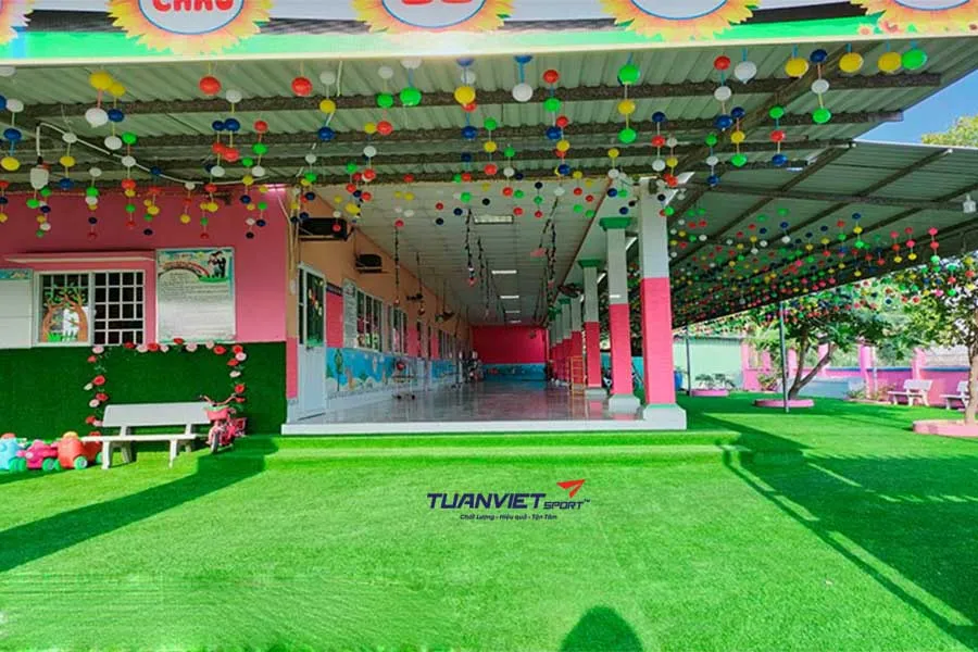 Bảng giá thảm cỏ nhân tạo sân chơi trường mầm non