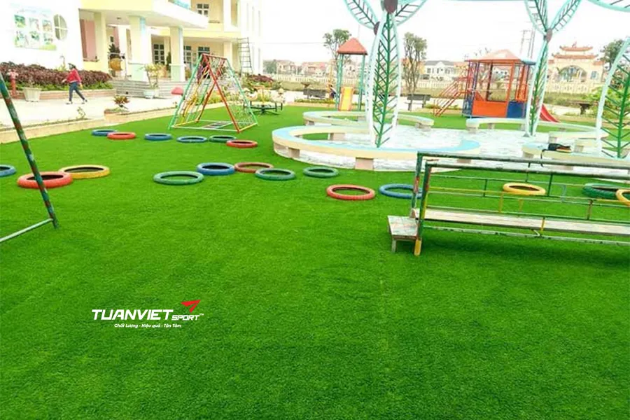 Ứng dụng của cỏ nhân tạo trong đời sống và những khu vực nên lắp đặt