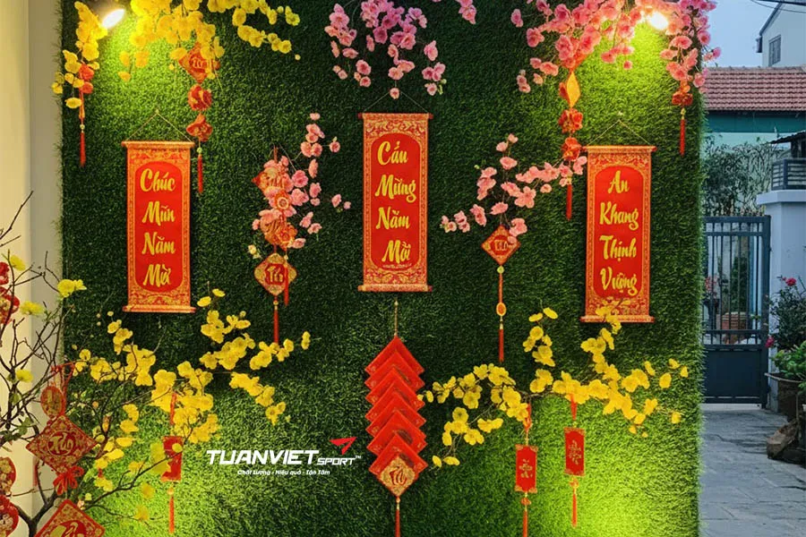 Top 15 &Yacute; Tưởng Trang Tr&iacute; S&acirc;n Vườn Đ&oacute;n Tết Bằng Cỏ Nh&acirc;n Tạo