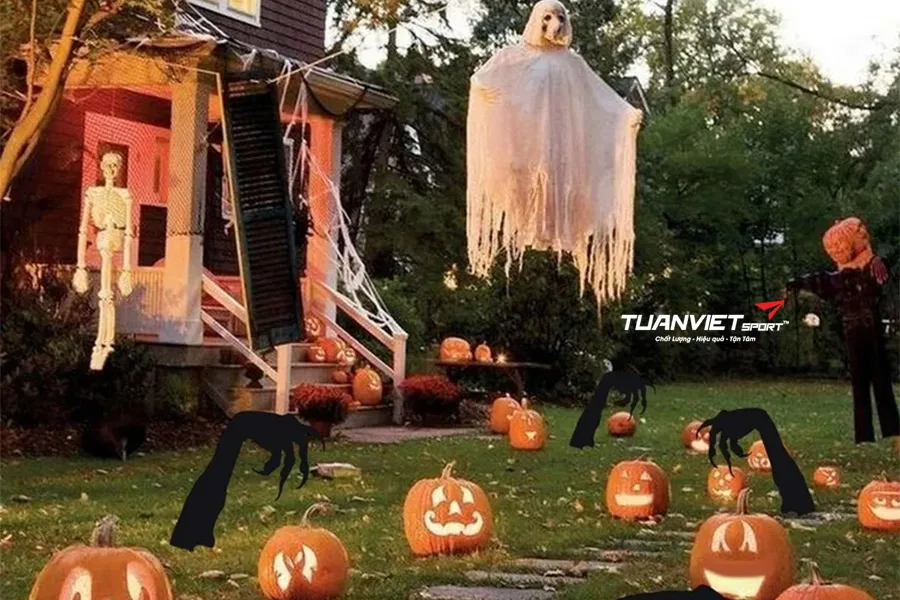 Trang tr&iacute; g&oacute;c chụp ảnh Halloween trong nh&agrave; bằng cỏ nh&acirc;n tạo đẹp v&agrave; ấn tượng