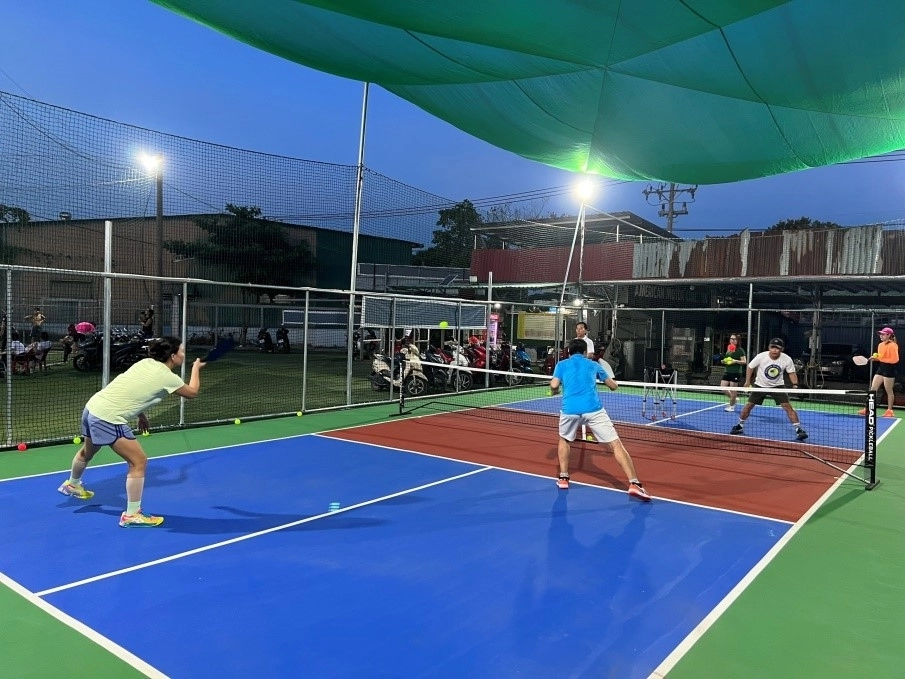 gi&aacute; thu&ecirc; s&acirc;n Pickleball thay đổi theo thời gian chơi