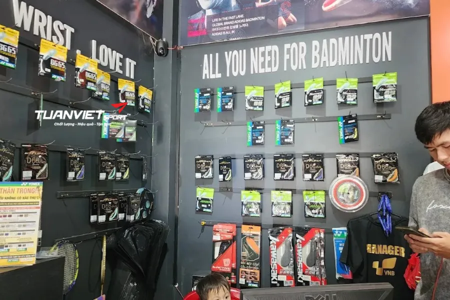 Shop cầu lông VNB Sports Gia Lai - Shop cầu lông Gia Lai