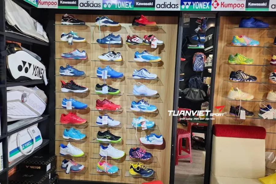 Shop cầu lông VNB Sports Gia Lai - Shop cầu lông Gia Lai