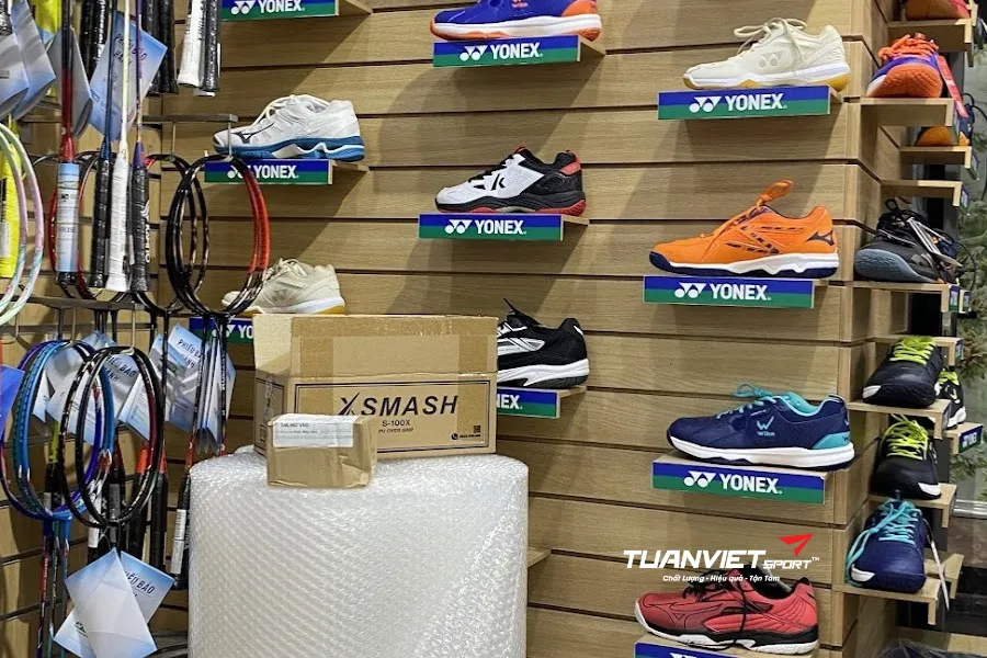 shop cầu lông Quận Đống Đa - Quốc Việt Badminton