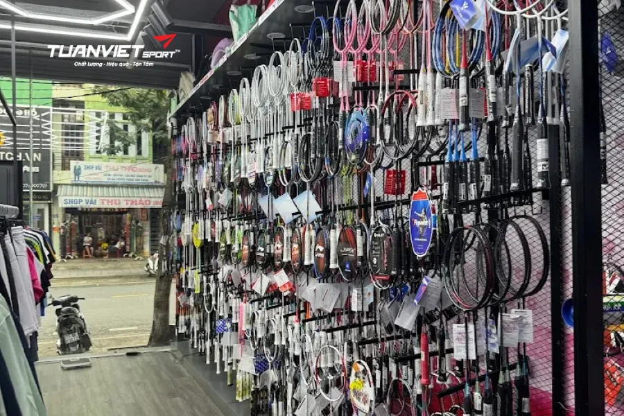 Shop cầu lông VNB Sports - TP Huế - shop cầu lông thành phố Huế
