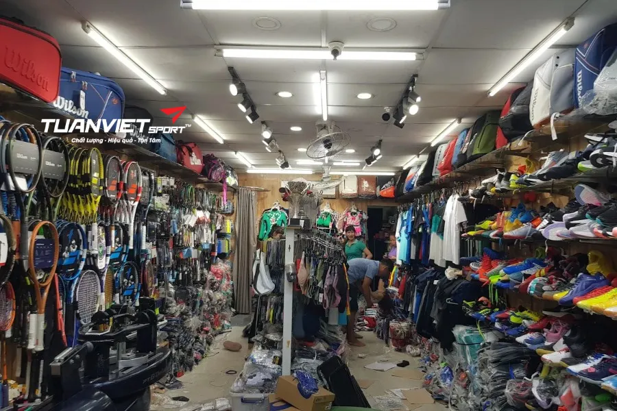 Shop cầu lông Quốc Sports - shop cầu lông Thủ Đức