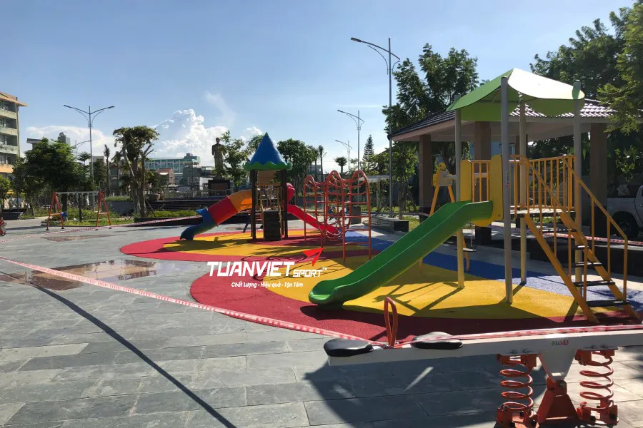 Dự &Aacute;n S&acirc;n Chơi Trẻ Em EPDM C&ocirc;ng vi&ecirc;n Thanh Ni&ecirc;n - Điện B&agrave;n