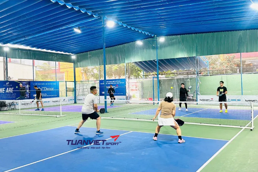 S&acirc;n Pickleball S&ocirc;ng Thu