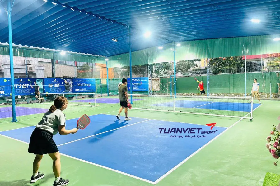 S&acirc;n Pickleball S&ocirc;ng Thu