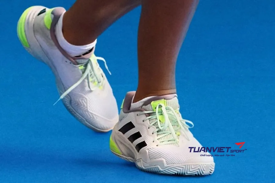 Bảng Giá Sửa Vợt Pickleball và Thay Đế Giày Thể Thao Tại Tuấn Việt Sport