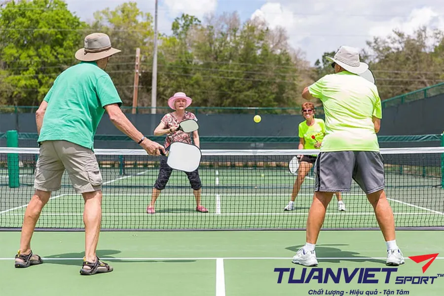 Câu lạc bộ pickleball cho người lớn tuổi tại Đà Nẵng