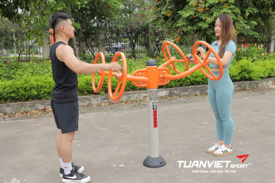 Dụng cụ thể thao vận động ngoài trời phổ biến hiện nay