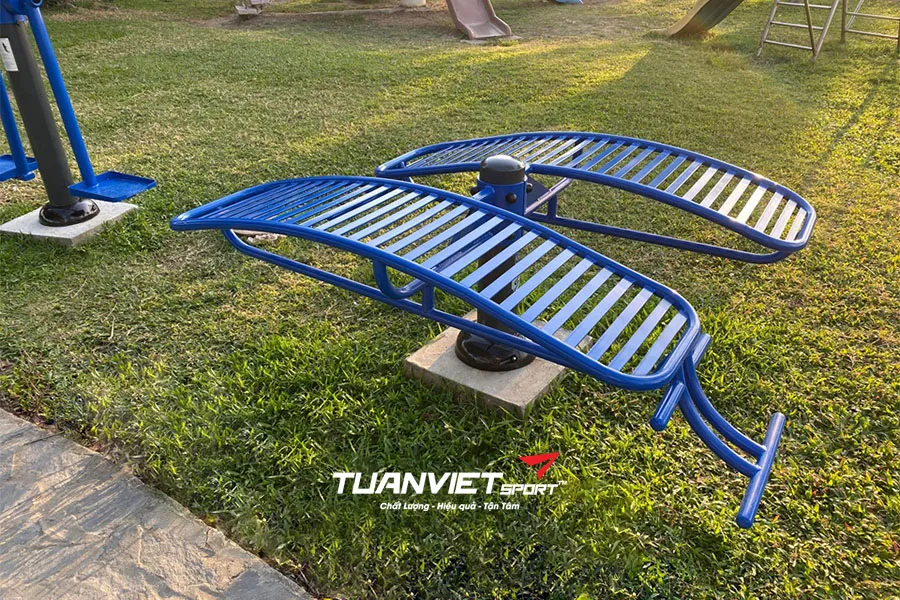 Dụng cụ thể thao vận động ngoài trời phổ biến hiện nay