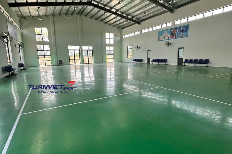 s&acirc;n cầu l&ocirc;ng Ngũ H&agrave;nh Badminton