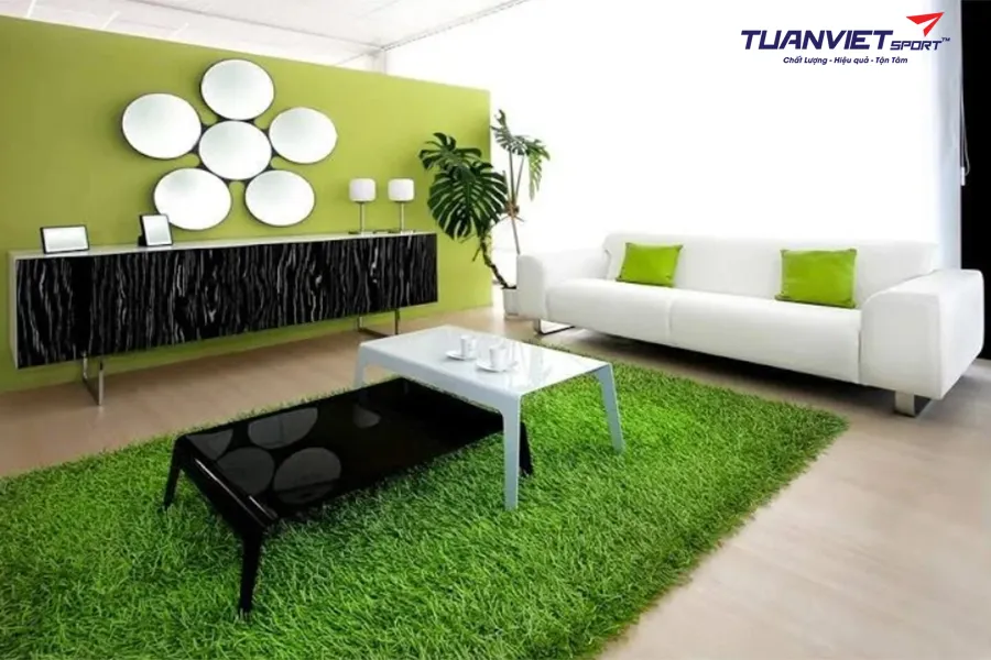 Thảm cỏ nhân tạo trong nhà - giải pháp trang trí hiện đại cho căn hộ đô thị