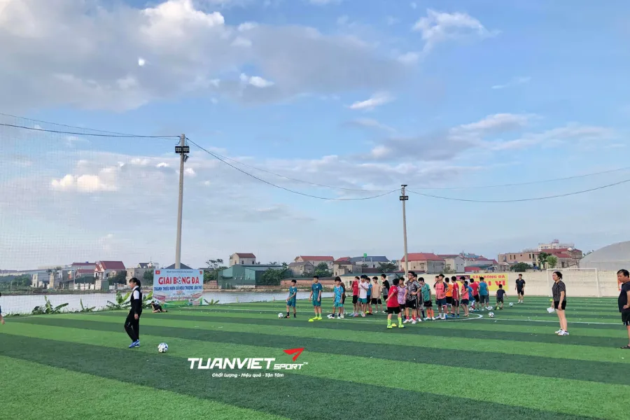 Danh s&aacute;ch s&acirc;n b&oacute;ng đ&aacute; Bắc Ninh - S&acirc;n b&oacute;ng Đại Vĩ