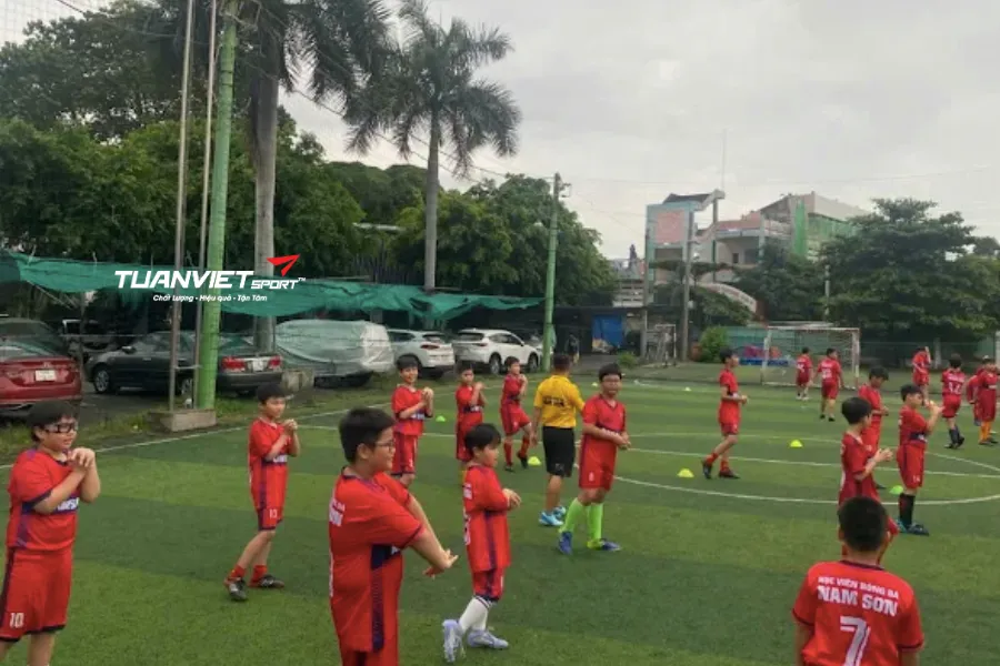 Danh s&aacute;ch s&acirc;n b&oacute;ng đ&aacute; bắc ninh - S&acirc;n b&oacute;ng Hải Nam